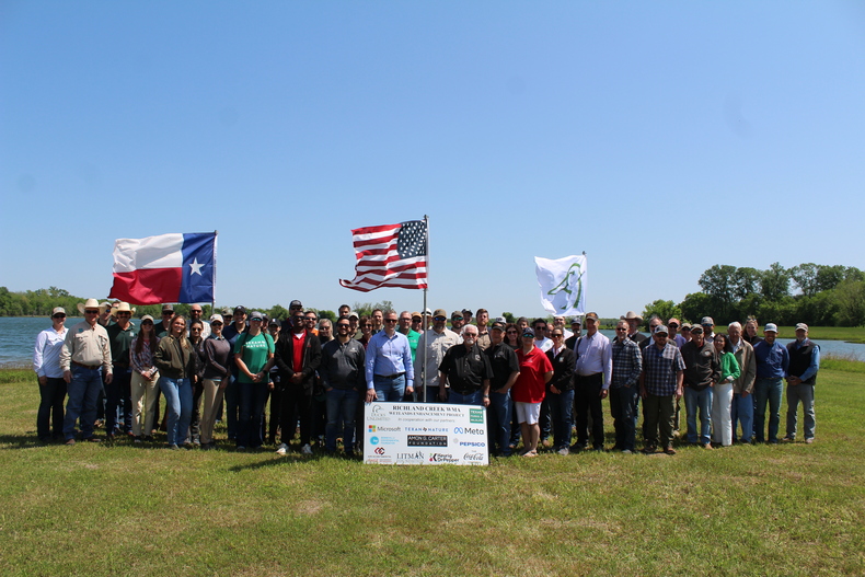 Image for Groups Gather to Celebrate Texas Water Projects